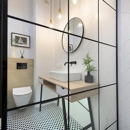 Apartman Marina View - Super Widok Na Jezioro, Klimatyzacja, Parking Podziemny, Winda, 2xtv Z Netflix