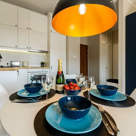 Apartment Marina View - Super Widok Na Jezioro, Klimatyzacja, Winda, 2xtv Z Netflix Ilawa