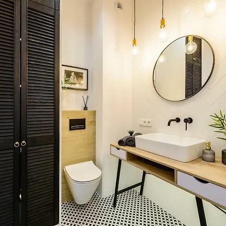 Apartment Marina View - Super Widok Na Jezioro, Klimatyzacja, Winda, 2xtv Z Netflix *