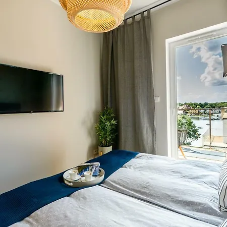 Marina View - Super Widok Na Jezioro, Klimatyzacja, Winda, 2xtv Z Netflix Apartman Iława